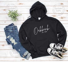 Load image into Gallery viewer, Oakbank - Simply Stated